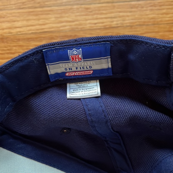 Vintage St. Louis Rams Hat / 2000s / NFL - Picture 6 of 7